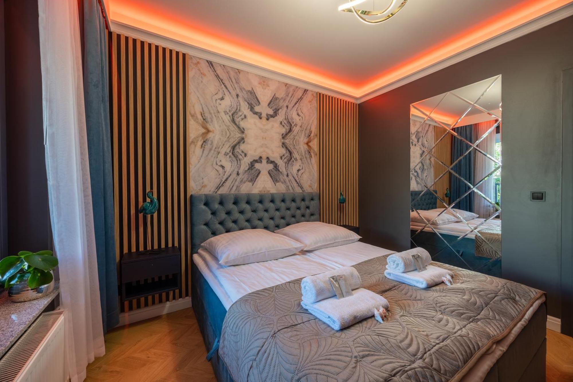 Golden Park Aparthotel Щецин Экстерьер фото